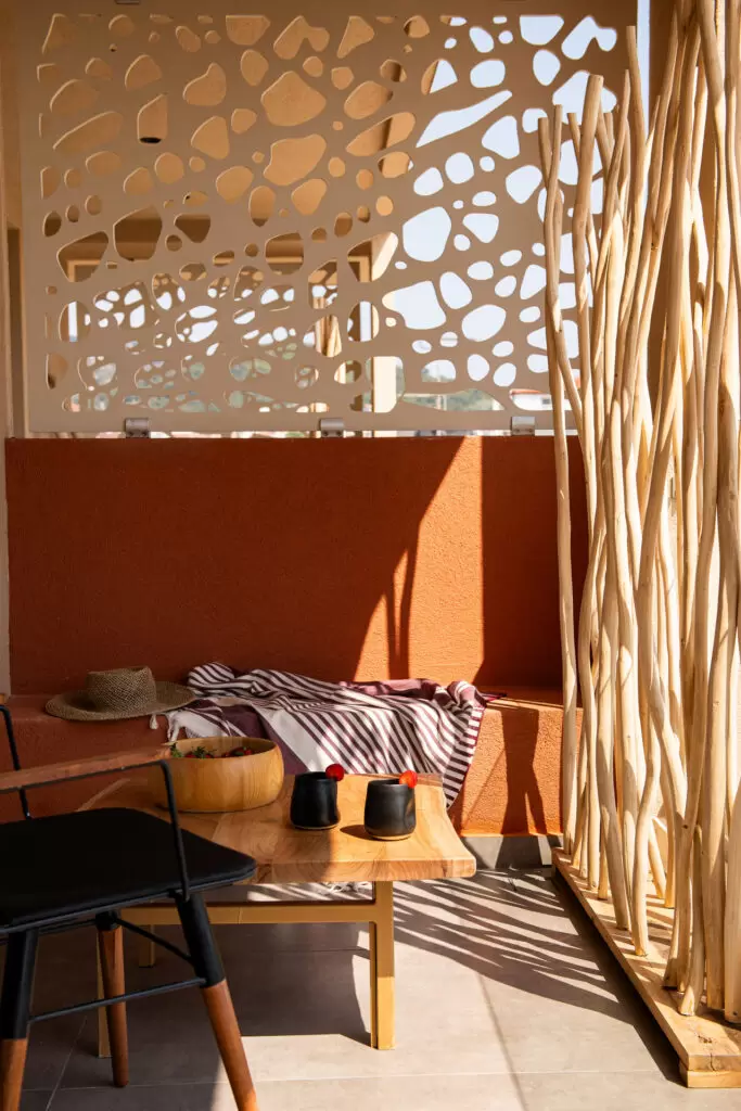 HOTEL DETAILS_26