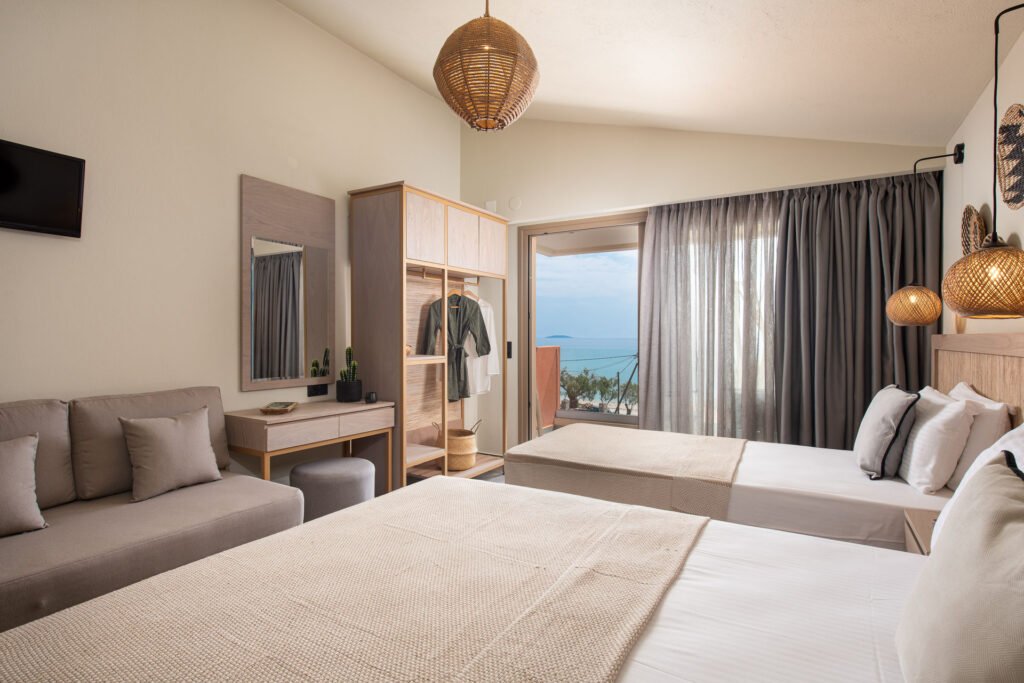 Quadruple Sea View_04