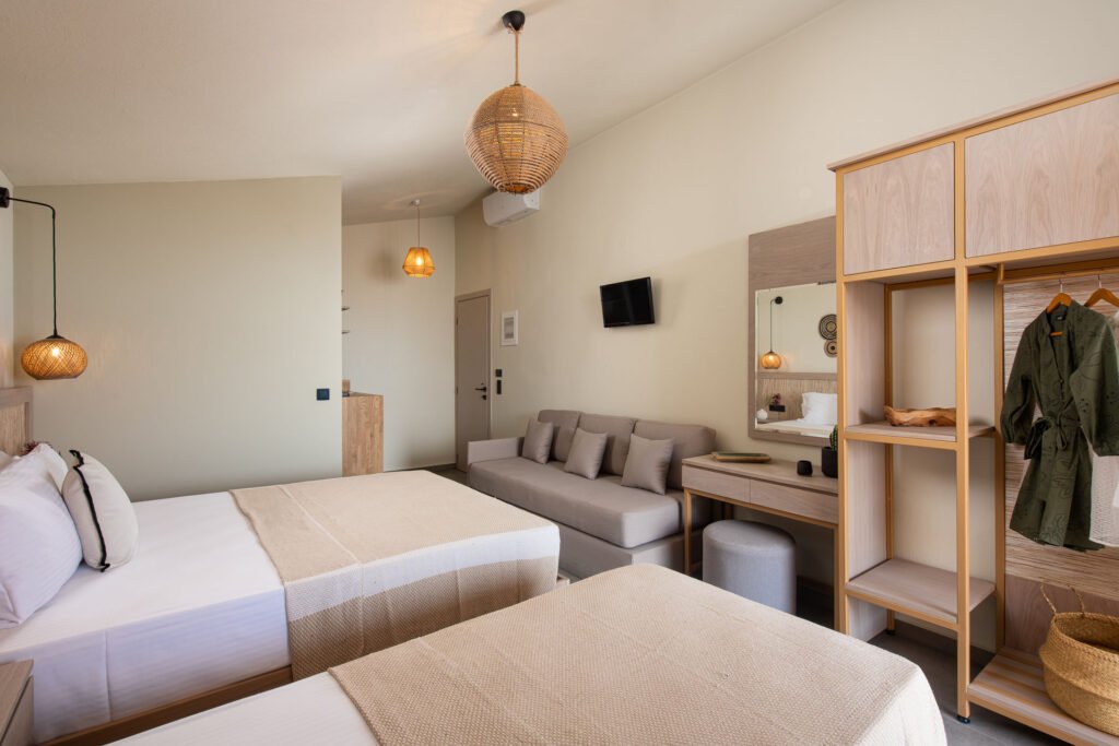 Quadruple Sea View_09